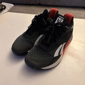 Reebok Men's Black and Red Athletic Sneakers